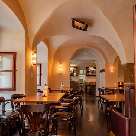 Hotel Gaestehaus Am Weissen Turm Rothenburg ob der Tauber