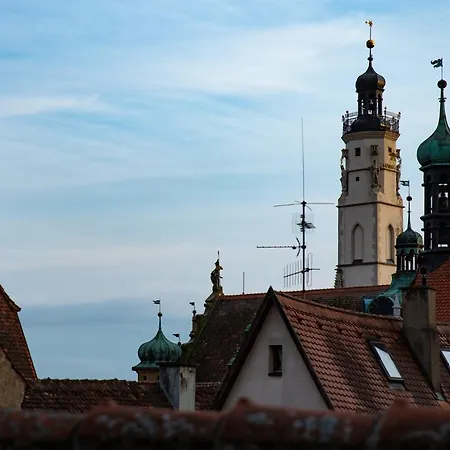 Gaestehaus Am Weissen Turm 2*