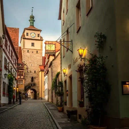 Hotel-restaurant Am Weissen Turm Self Check-in 2* Rothenburg ob der Tauber