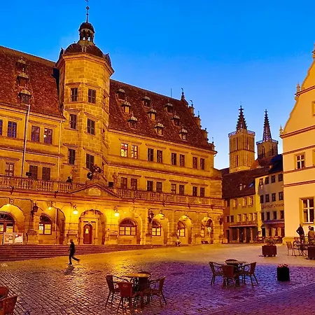 Hotel-restaurant Am Weissen Turm Self Check-in Hotel Rothenburg ob der Tauber