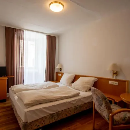 Hotel-restaurant Am Weissen Turm Self Check-in 2* Rothenburg ob der Tauber