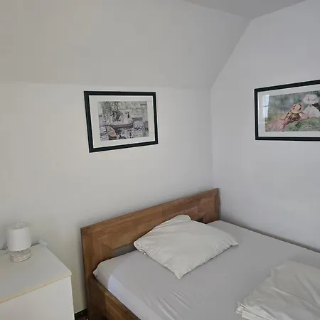 Hotel Hotel-restaurant Am Weissen Turm Self Check-in Rothenburg ob der Tauber